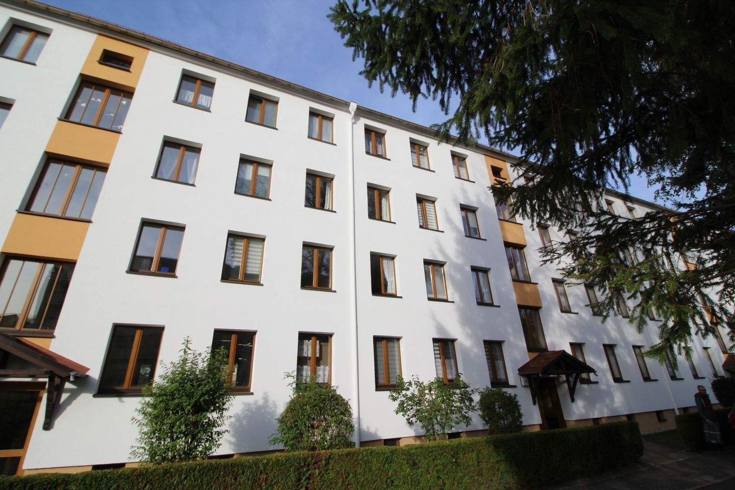 Thumbnail-On Top: IKEA-Gutschein 300,00 Euro! 2-Raumwohnung mit Balkon!