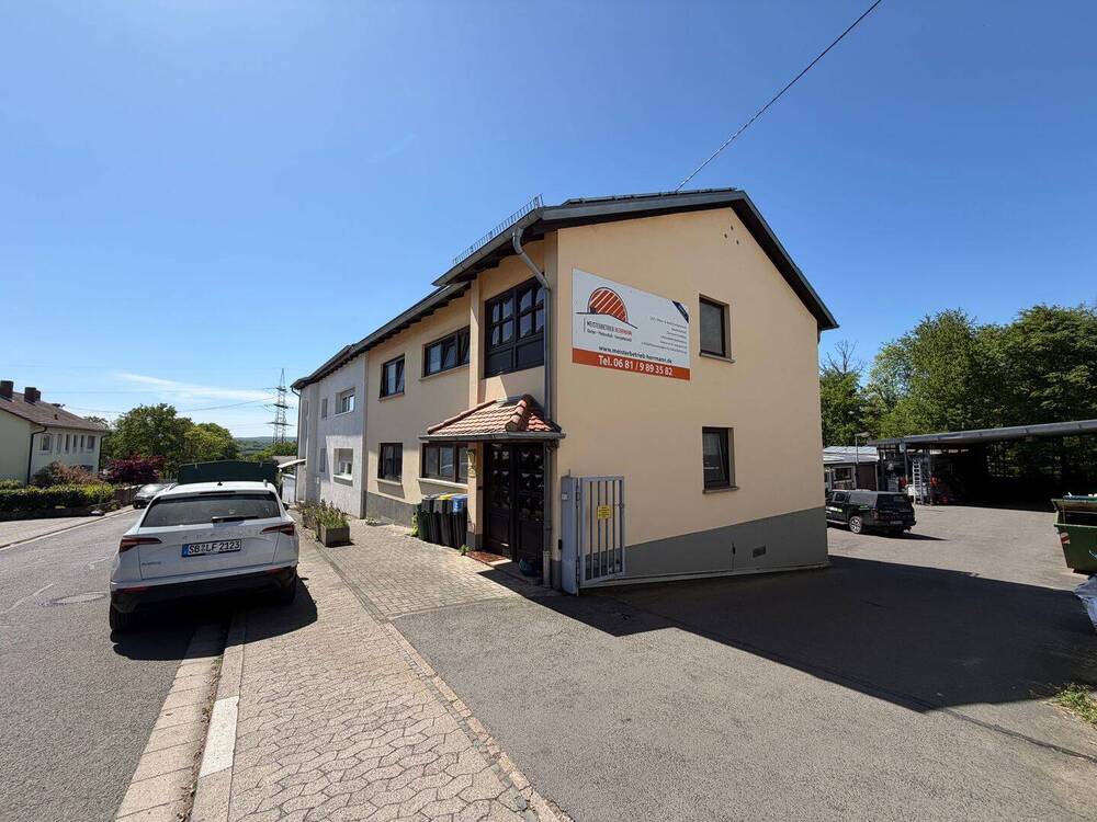 Thumbnail-Geräumige Familienwohnung mit Balkon in Saarbrücken Bischmisheim