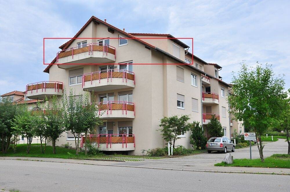 Thumbnail-helle 2 Zi-Dachgeschosswohnung auf Gölten