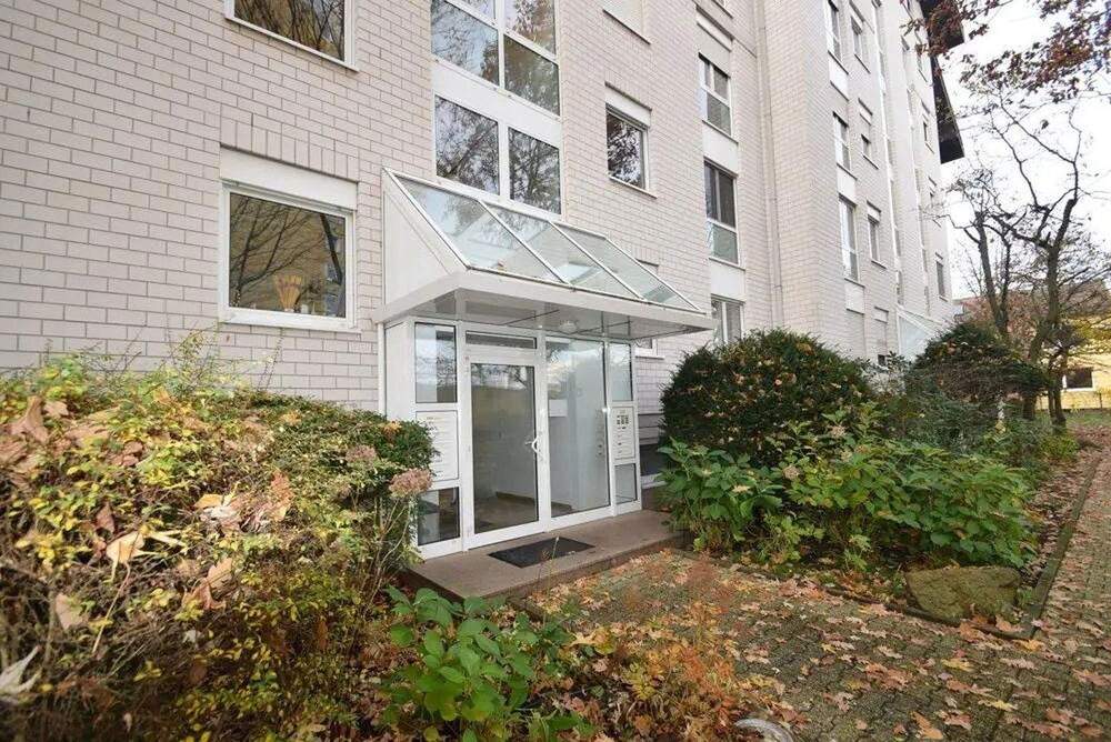 Thumbnail-Traumhafte 3-Zimmer-Wohnung in Langenbei Frankfurt mit großem Balkon