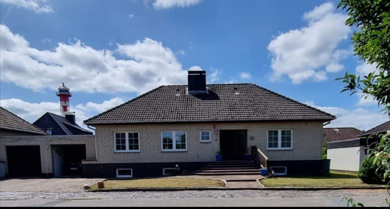 Thumbnail-modernisierter 4-Zimmer-Bungalow mit Vollkeller & Garage