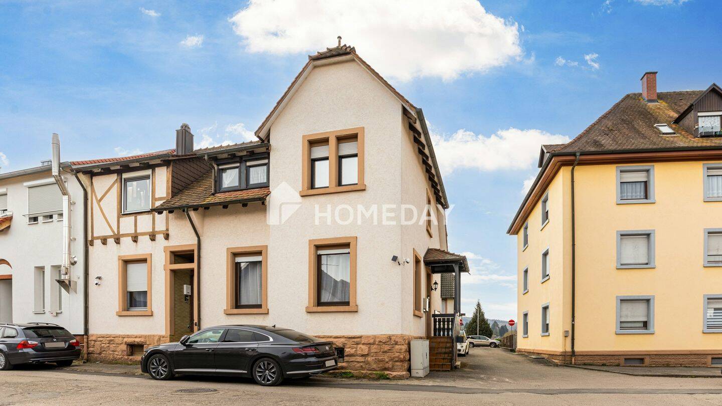 Thumbnail-Gepflegtes Wohnhaus mit großzügiger Raumaufteilung, ELW und toller Ausstattung in zentraler Lage