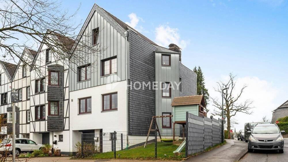 Thumbnail-Familienfreundliches Reihenendhaus mit Garten, Terrasse und 8 Zimmern in Hückeswagen