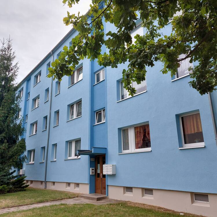 Fröbel 2-6 Eingangsansicht 2023.jpg