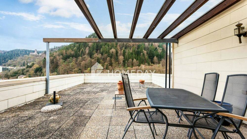 Thumbnail-2 Zimmer in Bad Liebenzell mit großer Dachterrasse, Garage und Weitblick ins Grüne