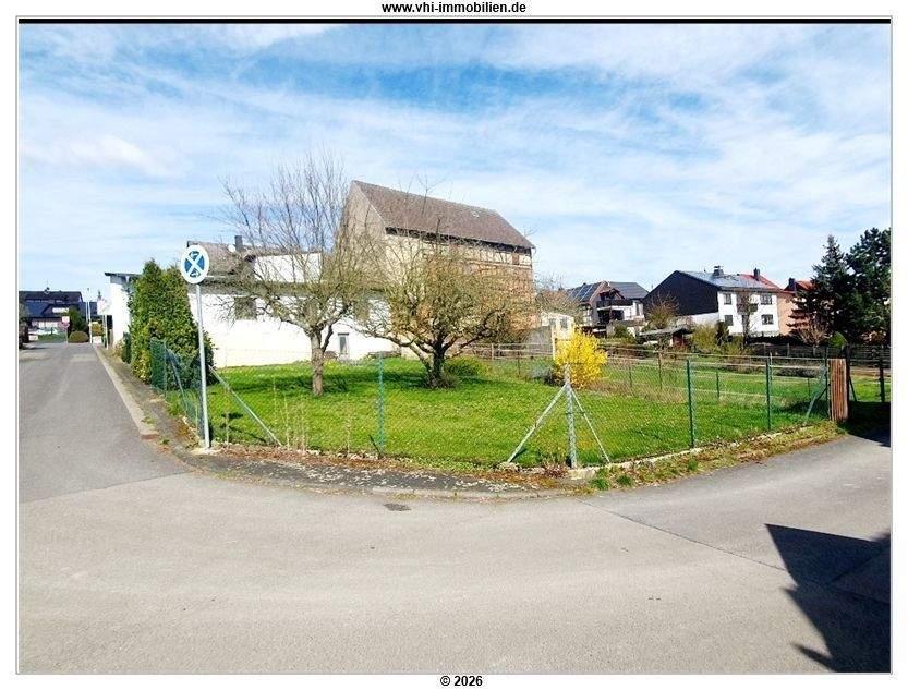 Thumbnail-Super für die Großfamilie und Autofreunde, nur 14 Minuten bis Idstein, viele Garagen+ großer Garten