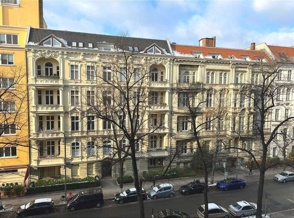 Thumbnail-Sanierte City-Wohnung in begehrter Wohnlage nahe Steinplatz – mit separatem Tiefgaragenstellplatz bei Bedarf