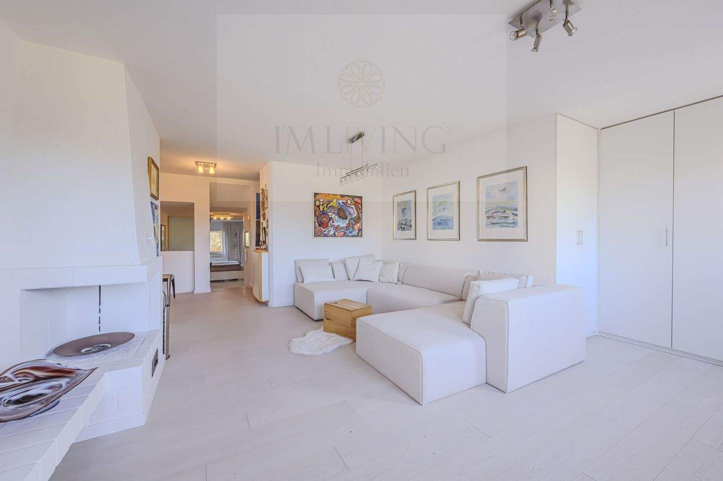 Thumbnail-IHR RÜCKZUGSORT IM WESTPARK - STILVOLLE LUXUSWOHNUNG MIT KAMIN & WELLNESSBAD