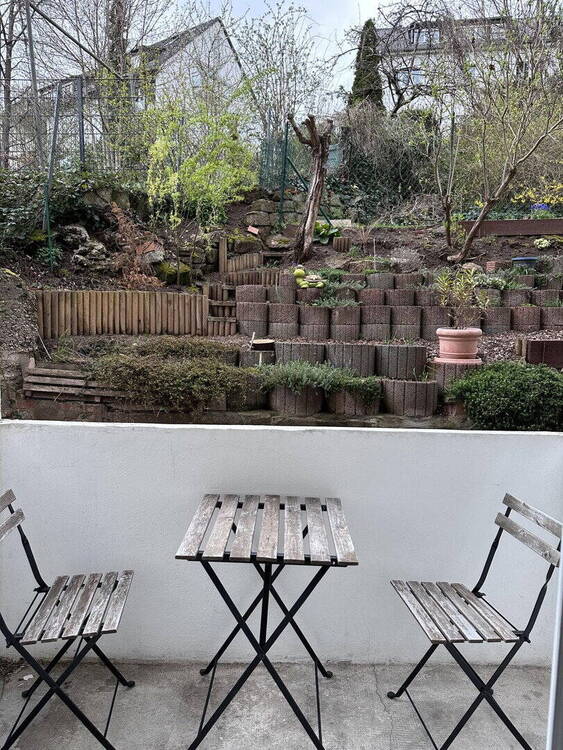 Thumbnail-Charmante 3-Zimmer-Altbauwohnung mit Balkon & Garten in Stuttgart Ost - renoviert