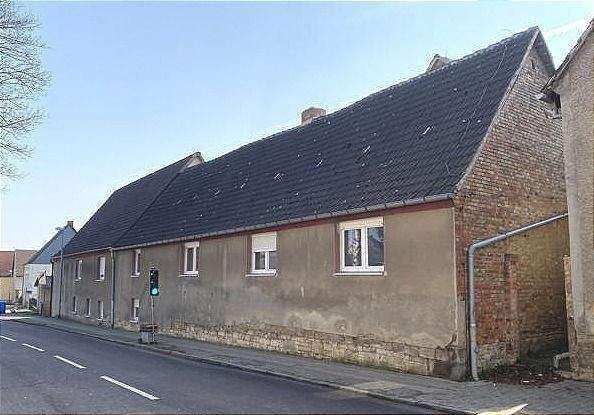 Thumbnail-Mehrfamilienhaus mit Garten und Nebengebäude in Langeneichstädt