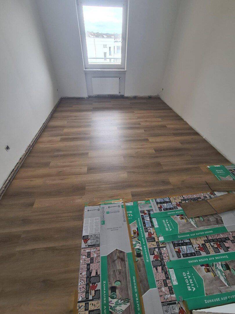 Thumbnail-1 Zimmer oder 2 Zimmer Wohnung Düsseldorf Friedrichstadt
