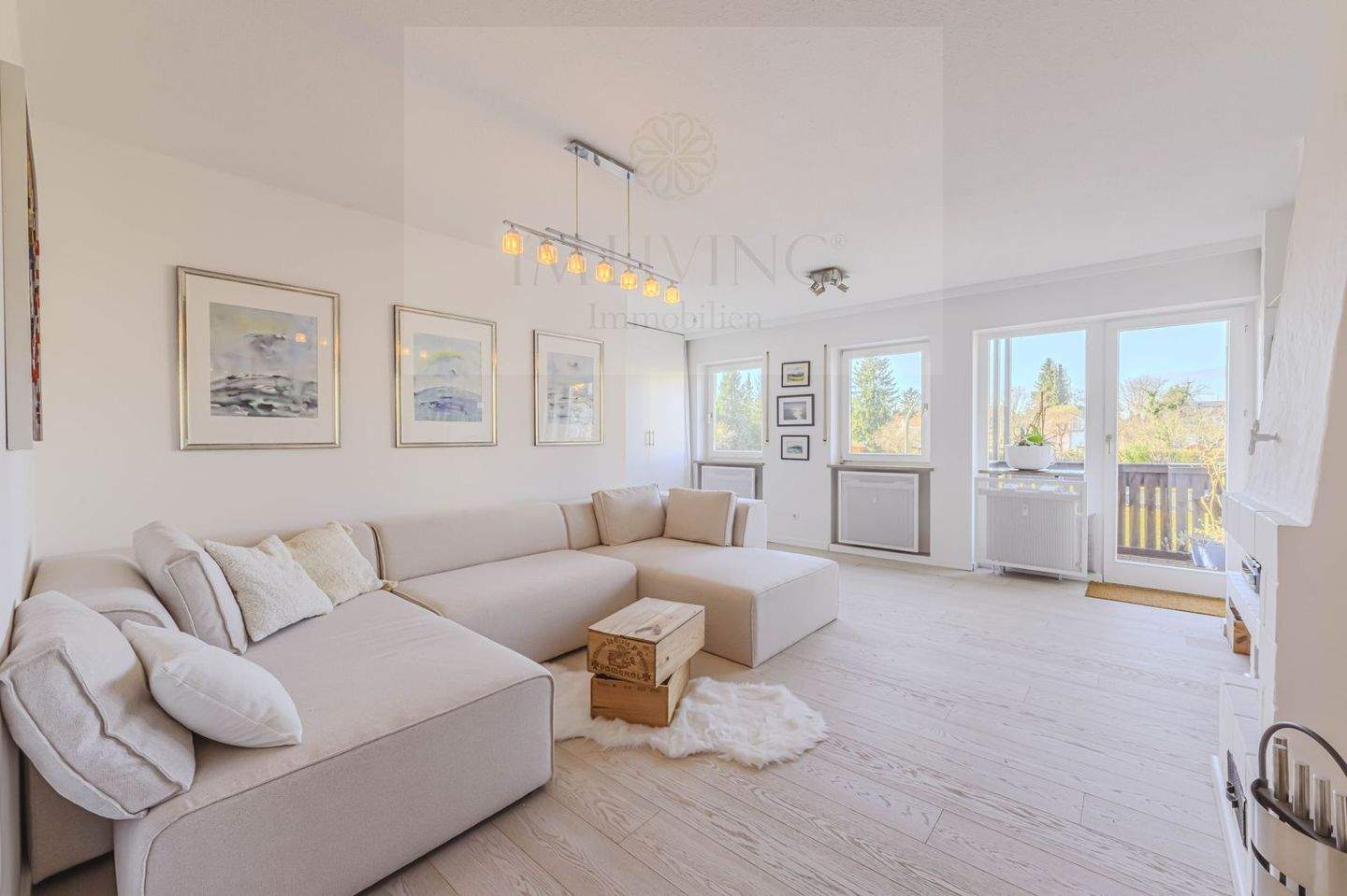 Thumbnail-IHR RÜCKZUGSORT IM WESTPARK - STILVOLLE LUXUSWOHNUNG MIT KAMIN & WELLNESSBAD