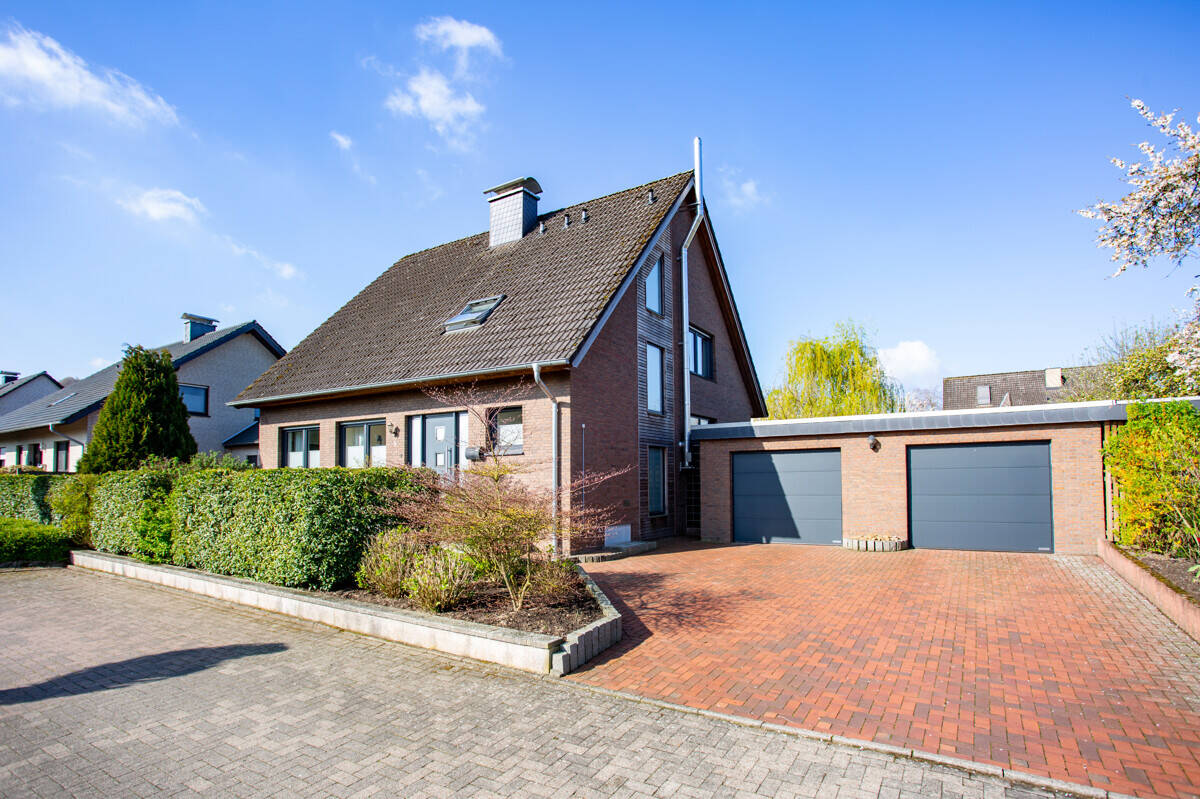 Thumbnail-Einfamilienhaus mit großem Garten in ruhiger Ortskernlage von Wehrendorf