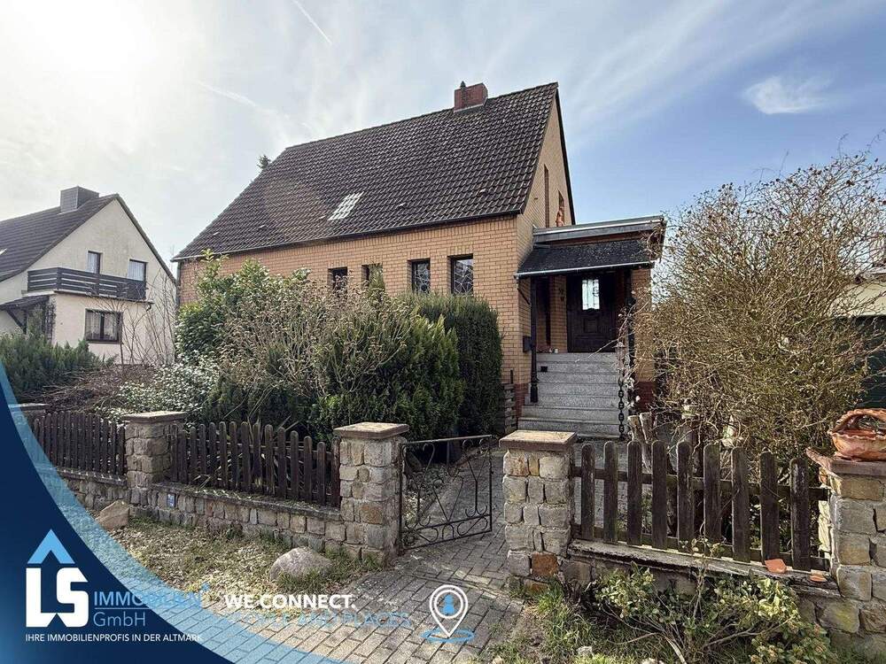 Thumbnail-Ruhig gelegenes Einfamilienhaus mit Terrasse, Balkon und Sauna in Stendal-Röxe