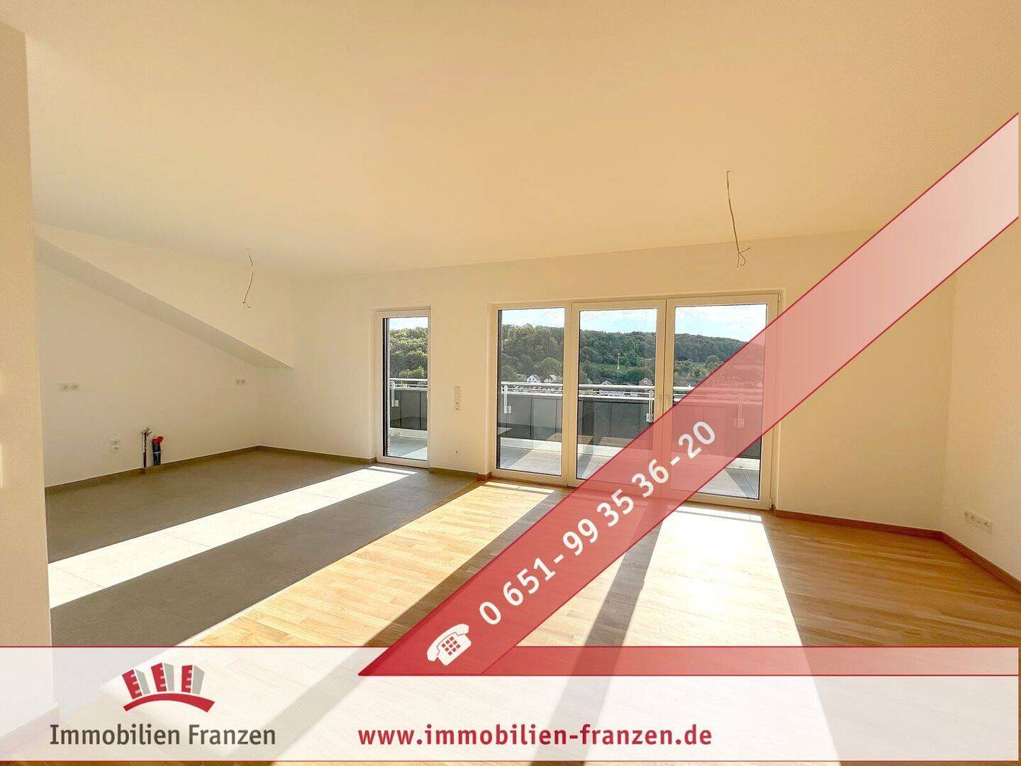 Thumbnail-Top-Lage Palzem: Neubau-Eigentumswohnung mit Moselblick, DG mit Aufzug, 110 m², zwei Loggien, Balkon, Energieklasse A - PROVISIONSFREI