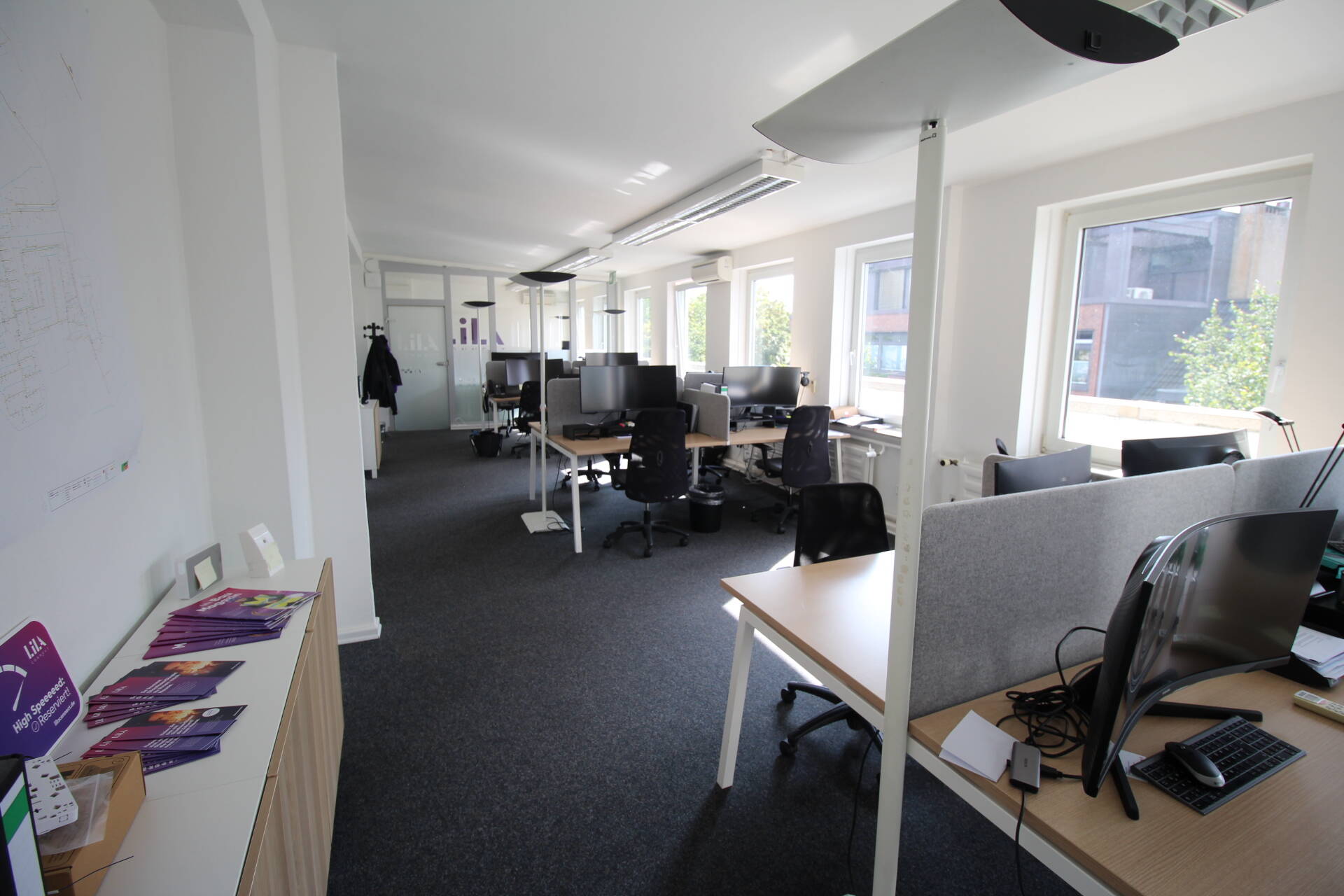 Thumbnail-ZENTRUM PROVISIONSFREI 7 RAUM BÜRO+SEPARATE KÜCHE 2 DAMEN-+HERREN-WC´S PKW-STELLPLÄTZE 5.OGAUFZUG
