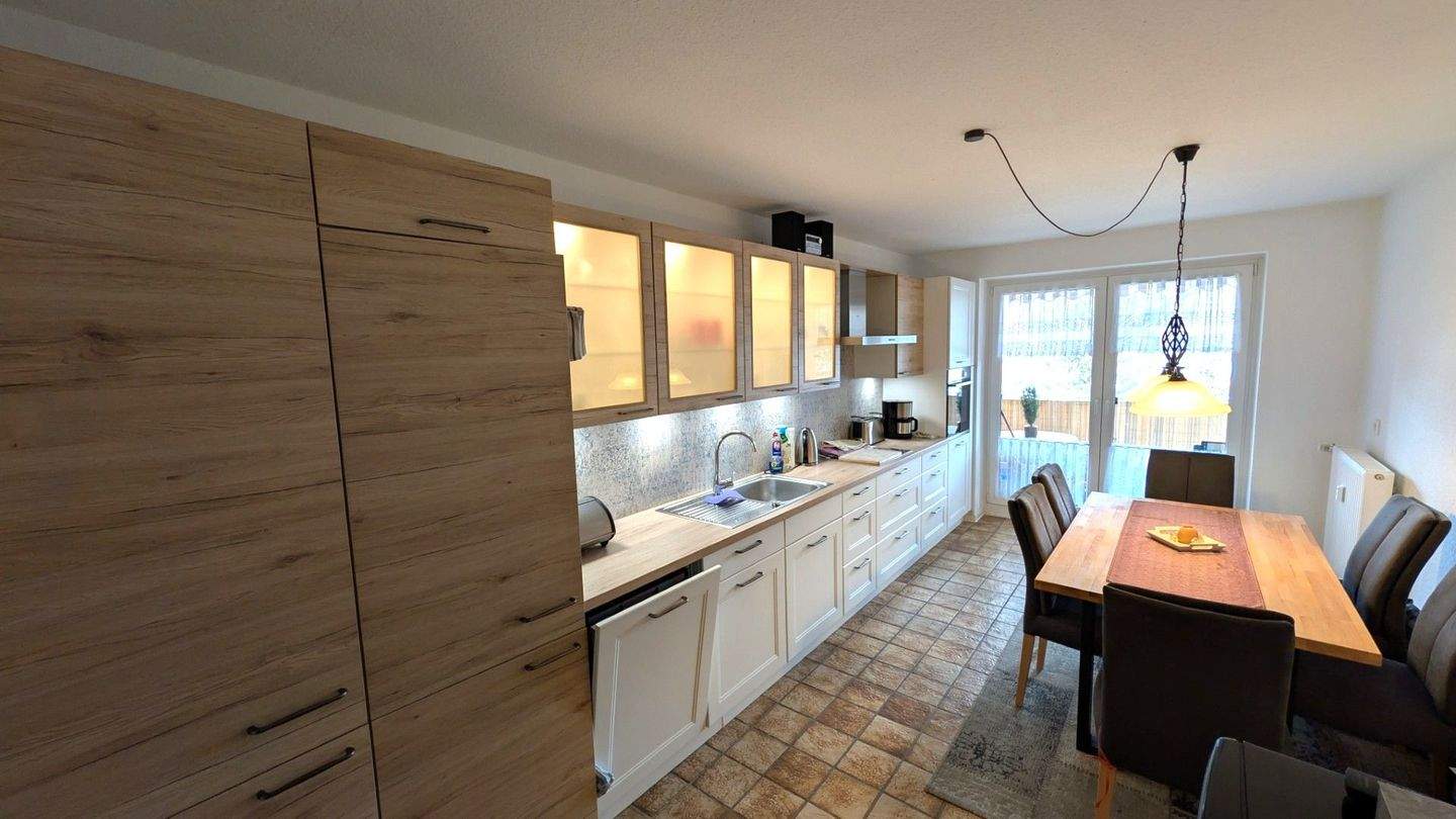 Thumbnail-3-Zimmer-Wohnung in zentraler Lage mit Garage und Stellplatz