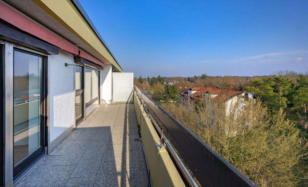 Thumbnail-2,5-Zimmer-Wohnung mit Terrasse, Balkon & TG-Stellplatz