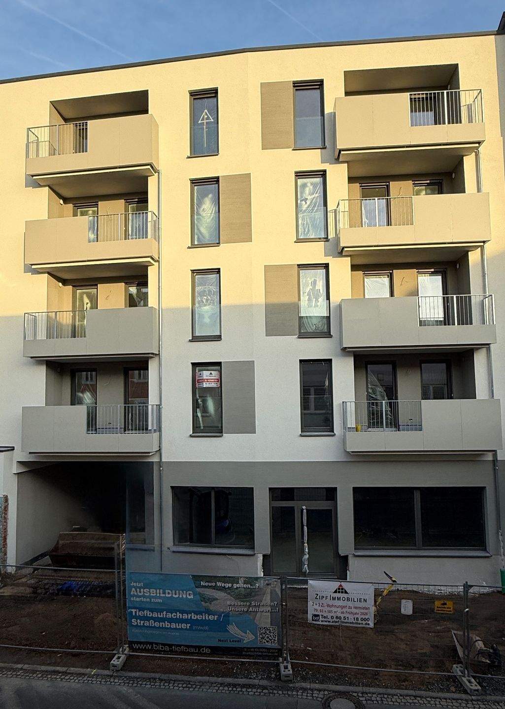 Thumbnail-**Neubau-Erstbezug im Zentrum von Gelnhausen 2-ZKB-Wohnung mit EBK + Fahrstuhl**