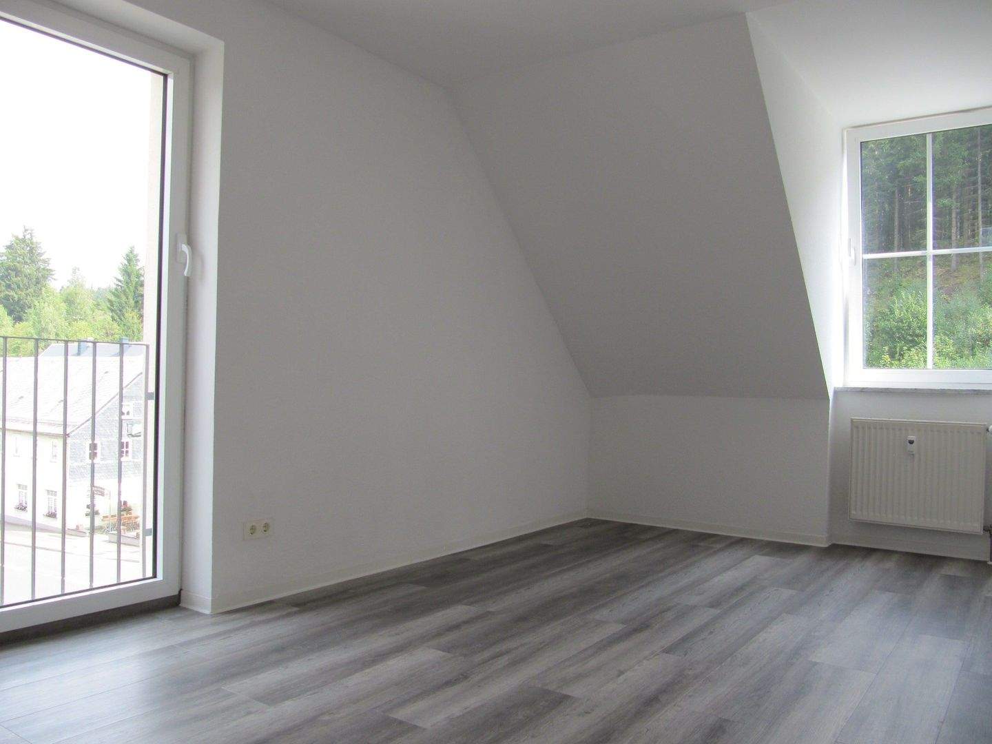 Thumbnail-2-Raum-Wohnung sucht Mieter!