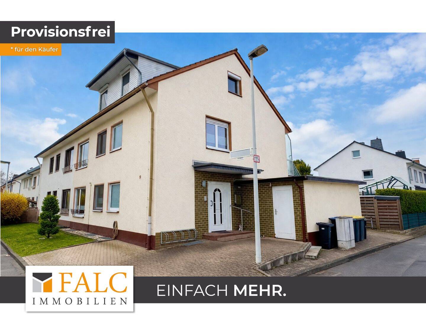Thumbnail-Großzügiges Einfamilienhaus mit Garten, Pool und flexiblen Nutzungsmöglichkeiten in ruhiger Wohnlage