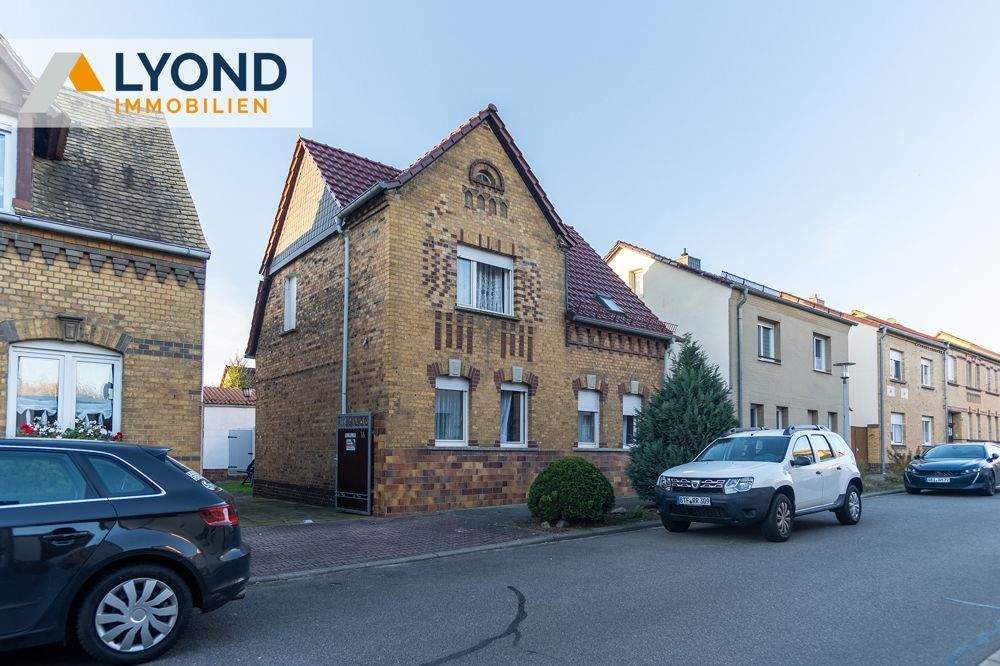 Thumbnail-Charmantes Klinkerhaus mit 7 Zimmern in bester Lage