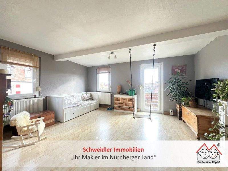 Thumbnail-Viel Platz für Zwei: Sonniger Altbau-Charme mit Balkon und EBK in Rückersdorf