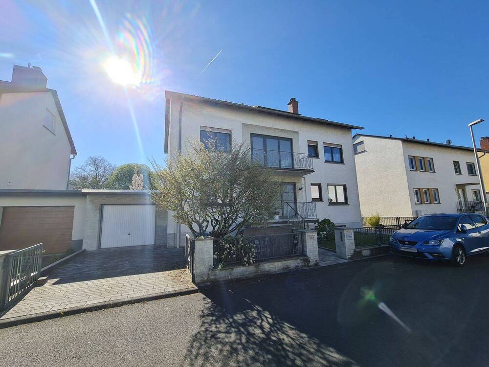 Thumbnail-Gemütliche Krifteler Dachgeschosswohnung, ideal für ruhiges Paar die etwas langfristiges suchen
