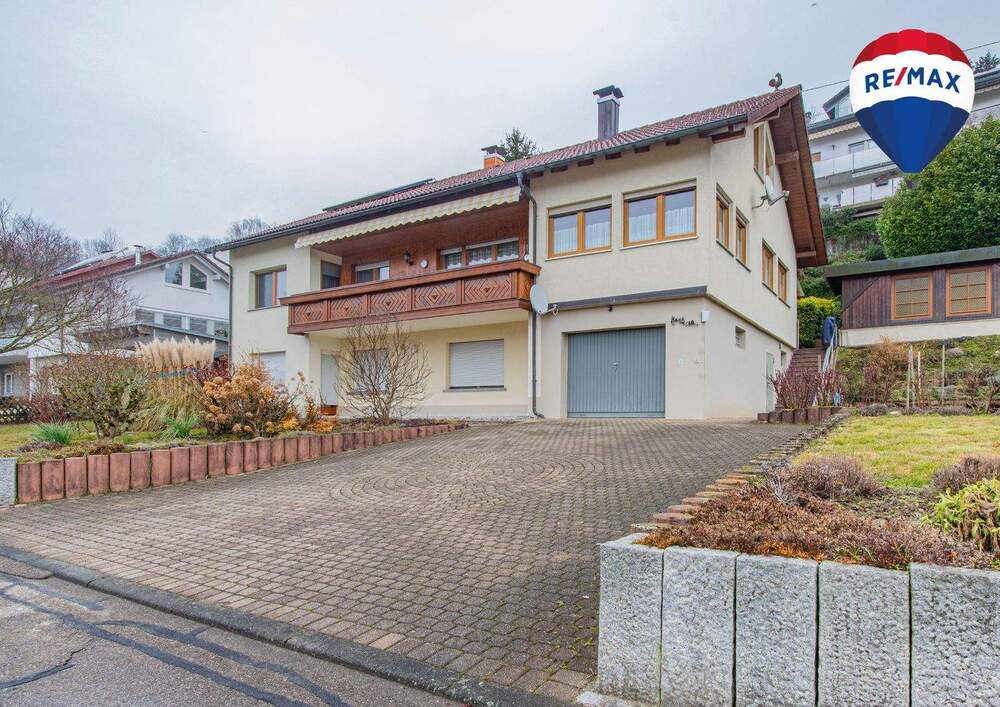 Thumbnail-Gepflegtes Einfamilienhaus mit Einliegerwohnung in Degernau