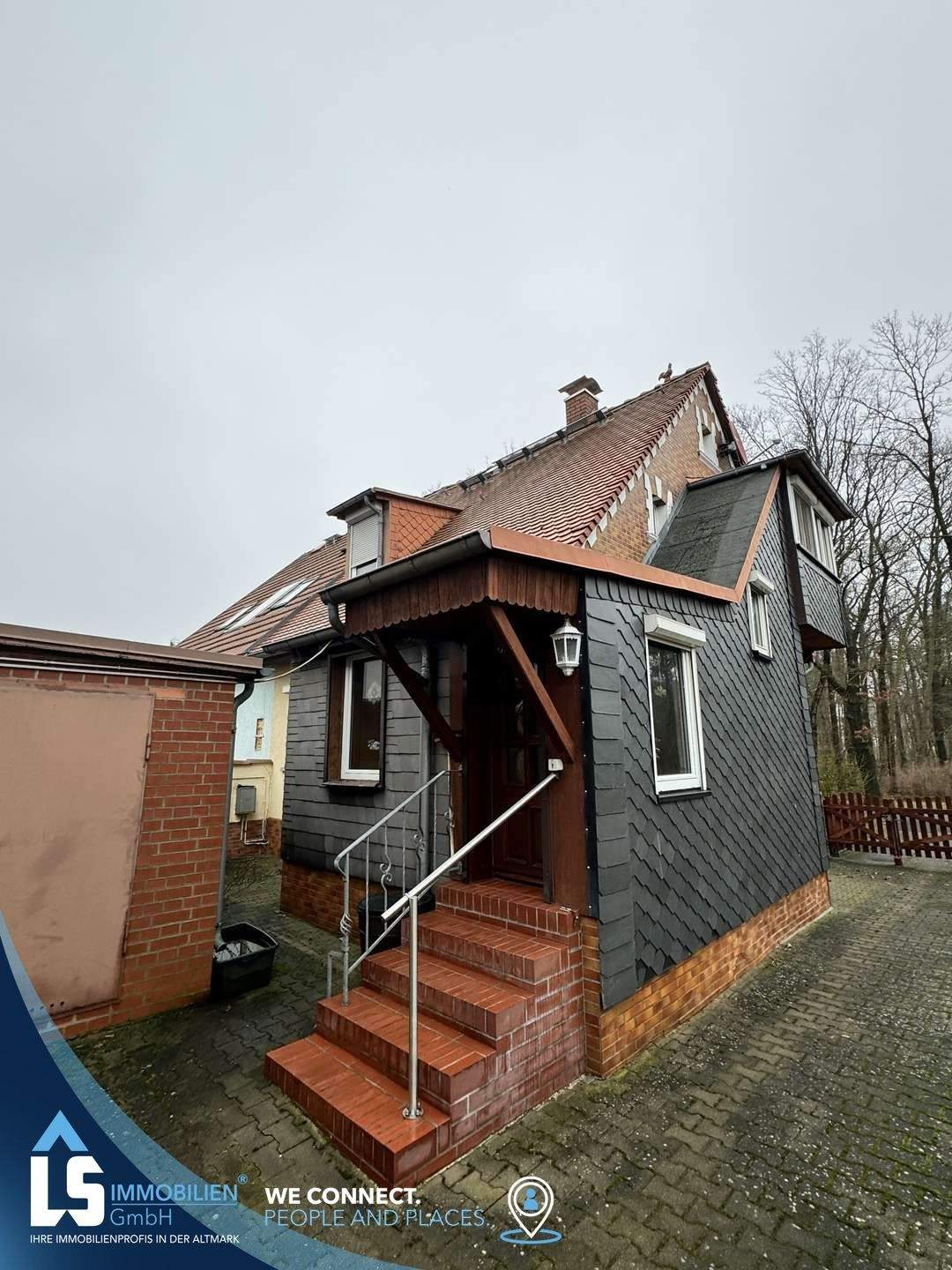 Thumbnail-Einfamilienhaus im außergewöhnlichen Stil nahe der Elbe