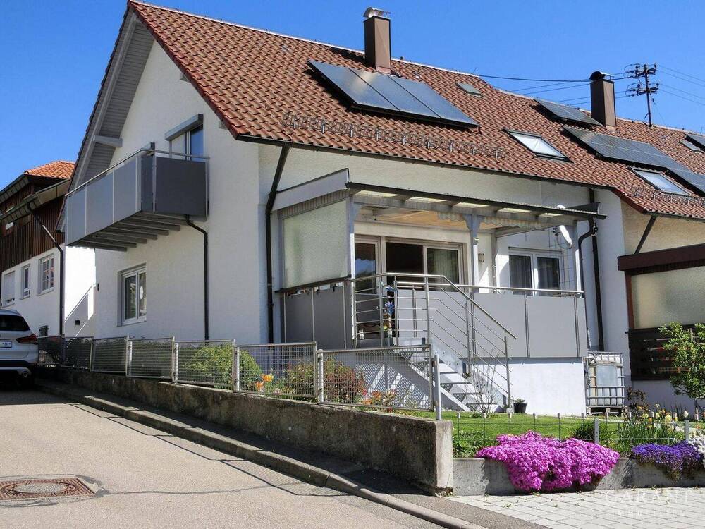 Thumbnail-Modernisiertes Einfamilienhaus in traumhafter Umgebung, inkl. Einbauküche und Garage