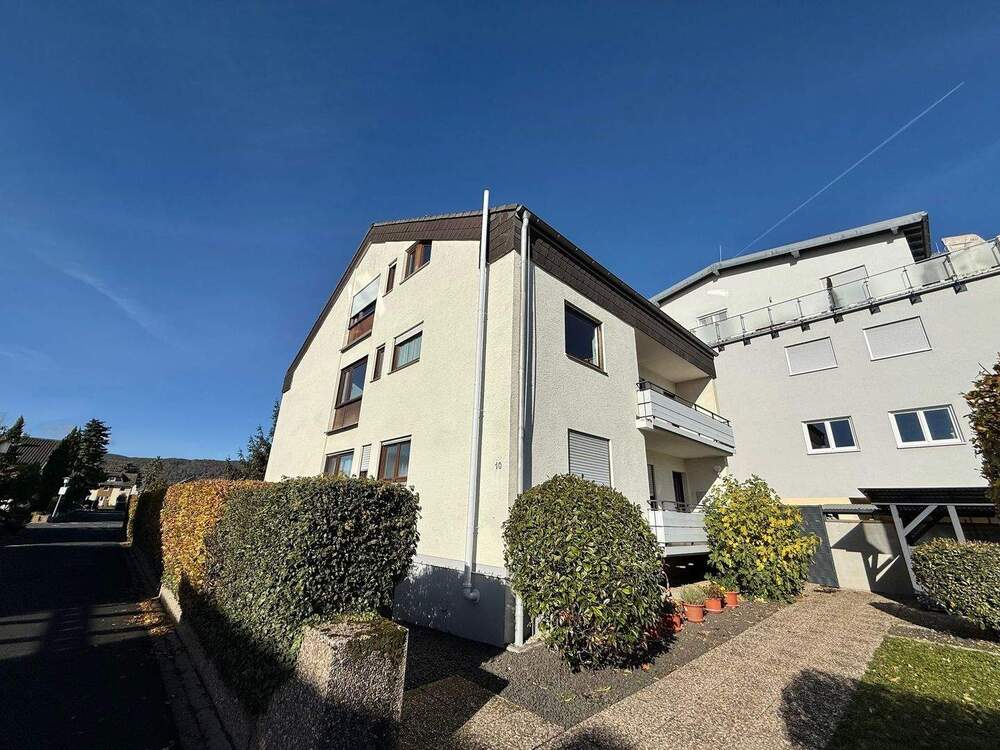 Thumbnail-Seltene Gelegenheit in Deidesheim - hochwertiges Mehrfamilienhaus mit traumhafter Aussicht