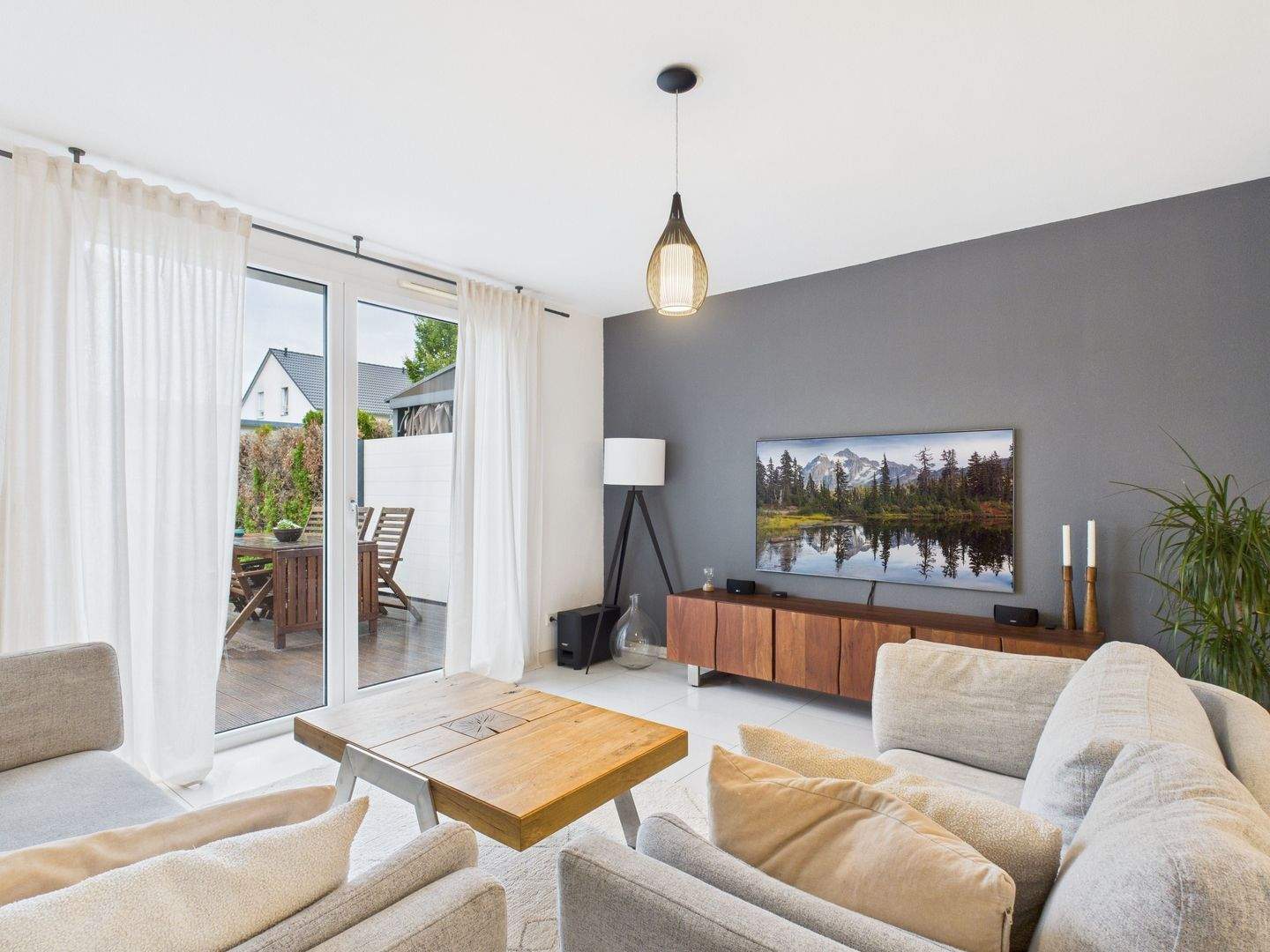 Thumbnail-Neuwertiges Reihenhaus für die kleine Familie in toller Lage