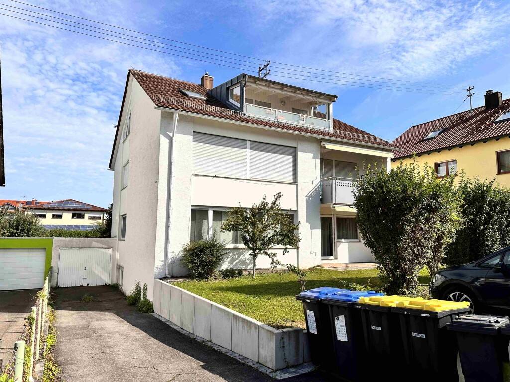 Thumbnail-Gepflegtes Dreifamilienhaus in guter Lage von Leutenbach-Nellmersbach