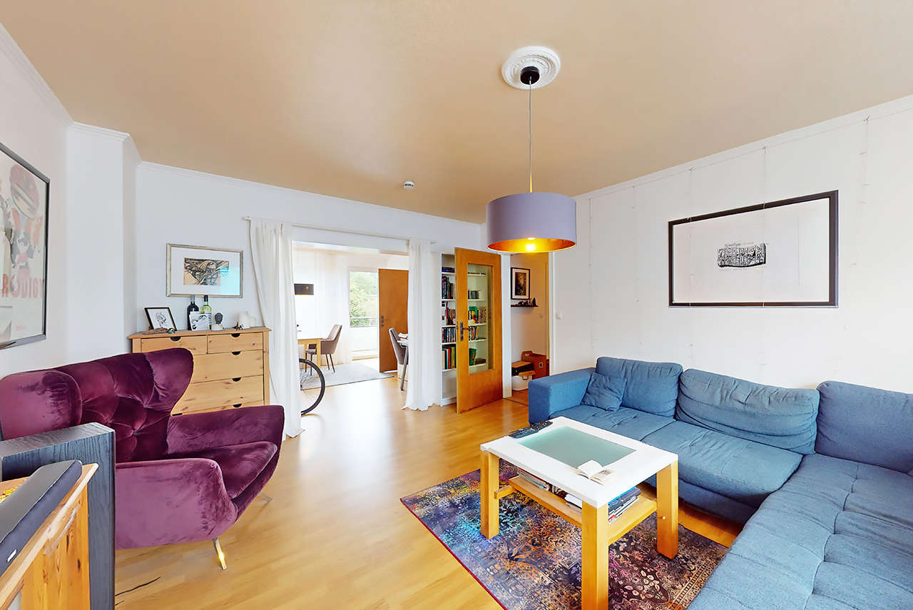 Thumbnail-PHI AACHEN - Gemütliches Zweifamilienhaus mit Garagen und Sonnengarten in begehrter Lage von Aachen!