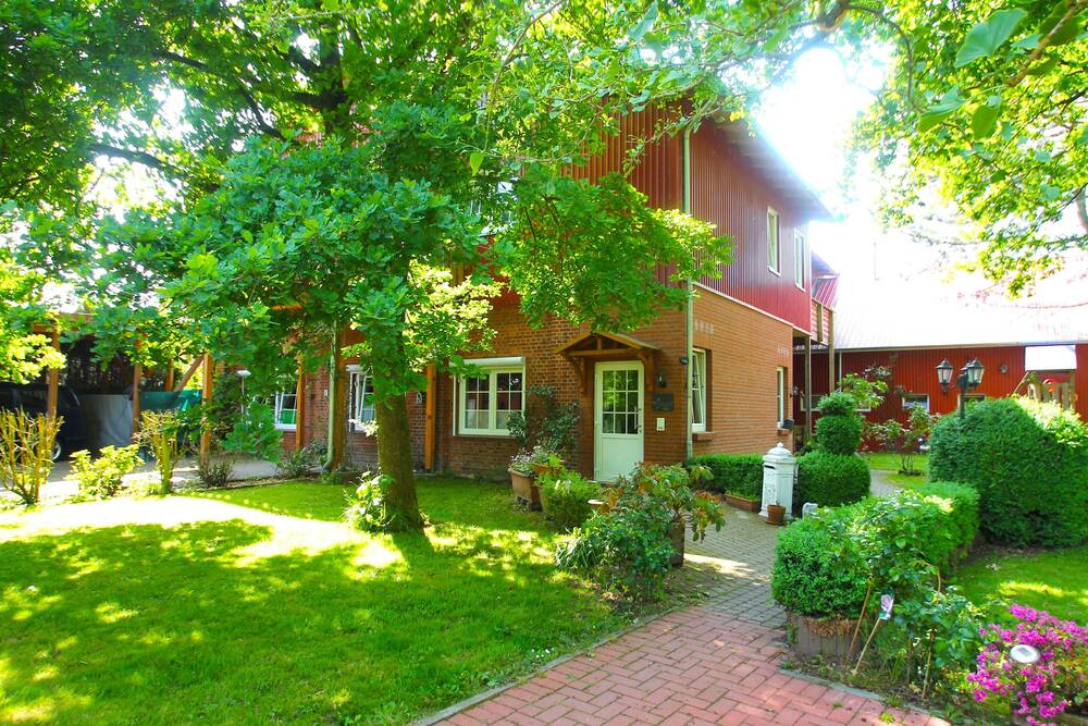 Thumbnail-Landleben - unsere kleine Farm! Bauernhaus mit zusätzlichen 3 Wohnungen!