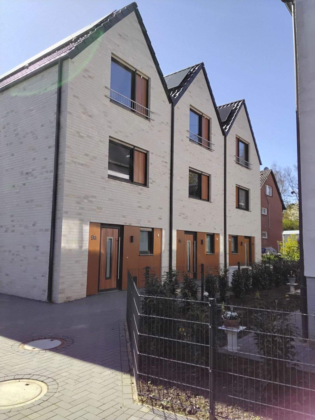 Thumbnail-***BÜSCHER IMMOBILIEN*** Stadthaus - die Alternative zur Eigentumswohnung - mit kleinem Garten & Photovoltaik – KfW-40 Effizienz in MS-Angelmodde