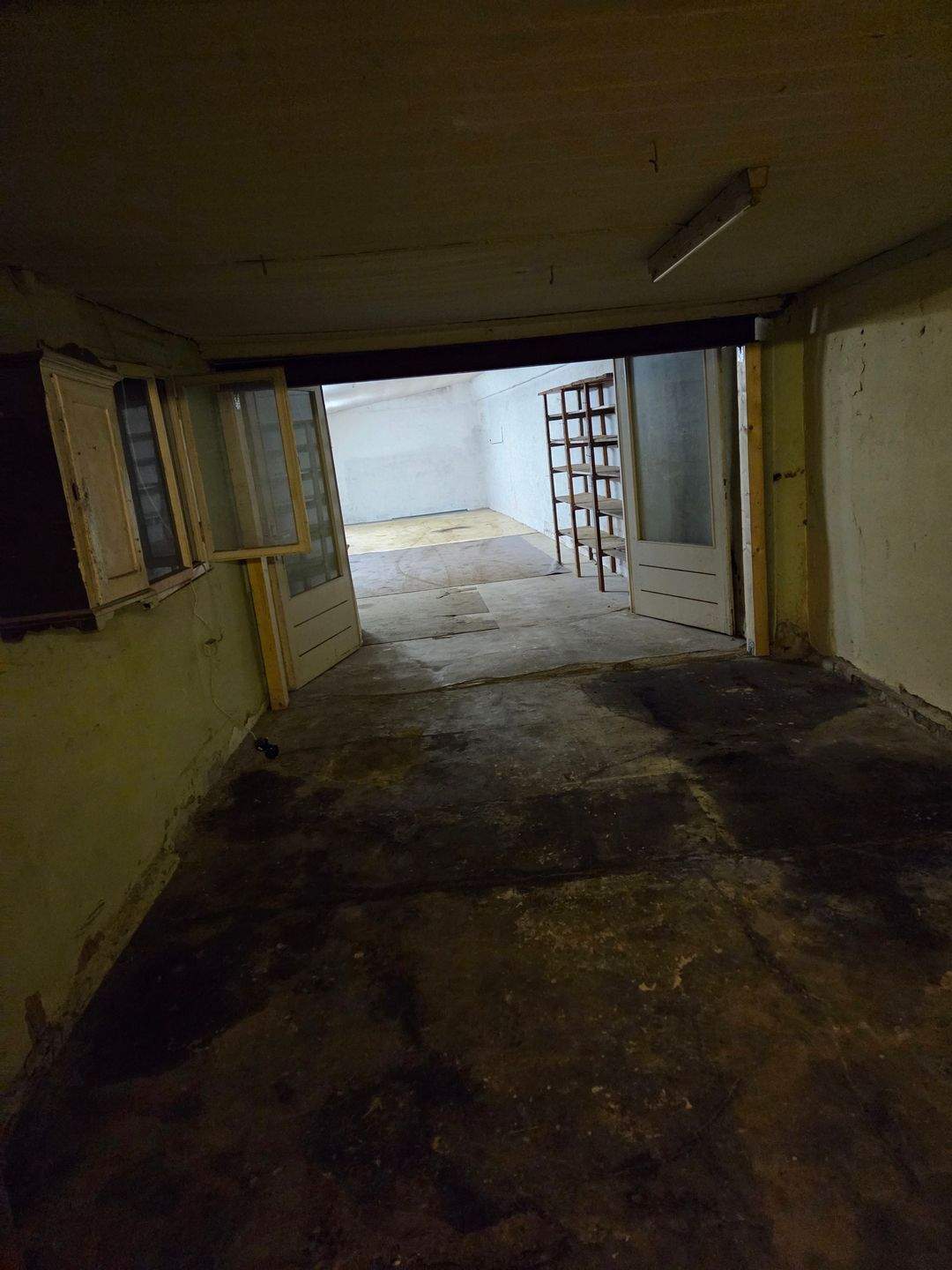Thumbnail-befahrbare Halle mit WC, Keller und Pausenraum