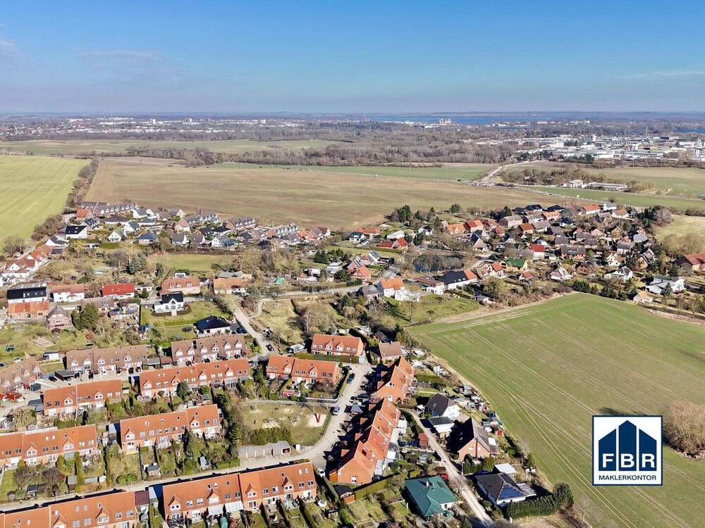 Thumbnail-Einziehen und wohlfühlen: Reihenhaus vor den Toren der Landeshauptstadt
