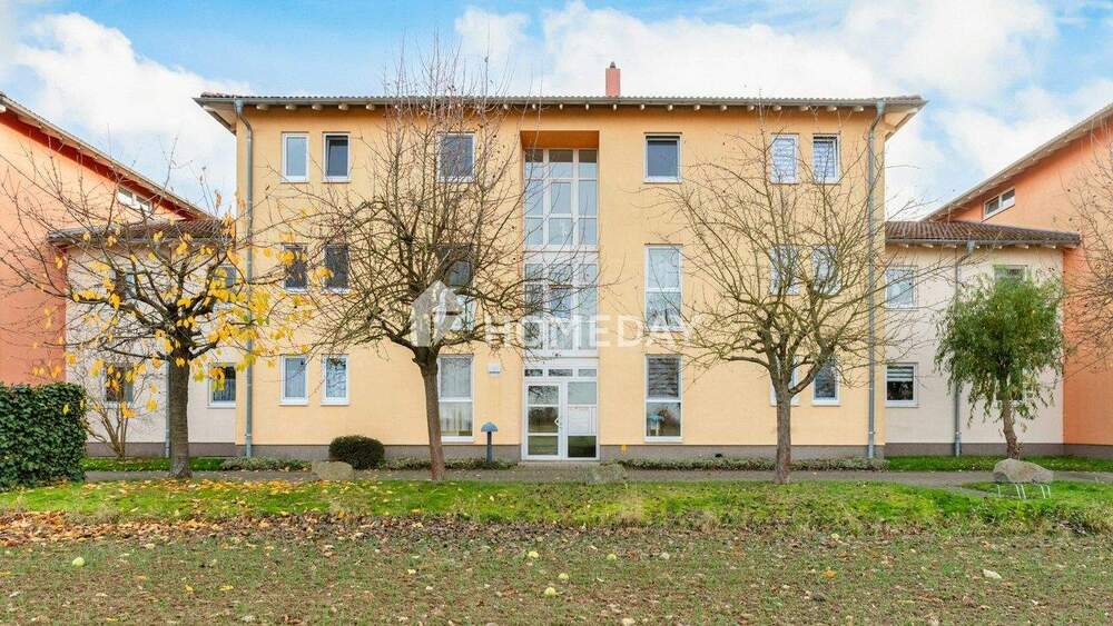 Thumbnail-Großzügiges Wohnerlebnis mit Süd-Loggia und Stellplatz: Ihr Logenplatz im Grünen von Brandis