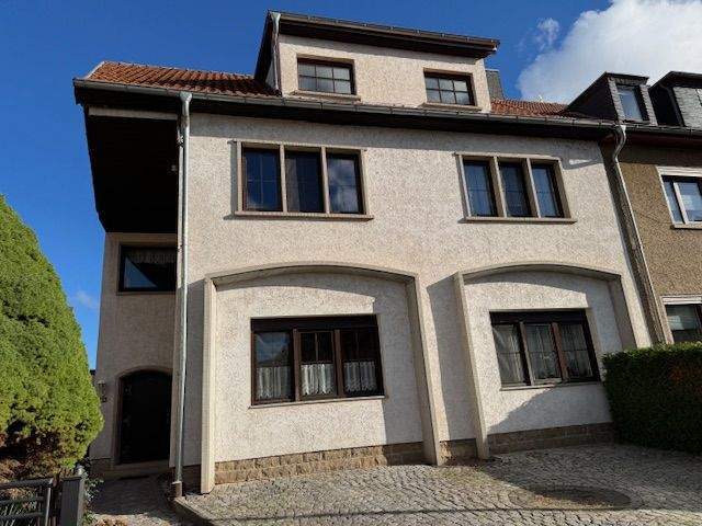 Thumbnail-Attraktives Mehrgenerationenhaus in Eisenach – Ideal auch als Mehrfamilienhaus
