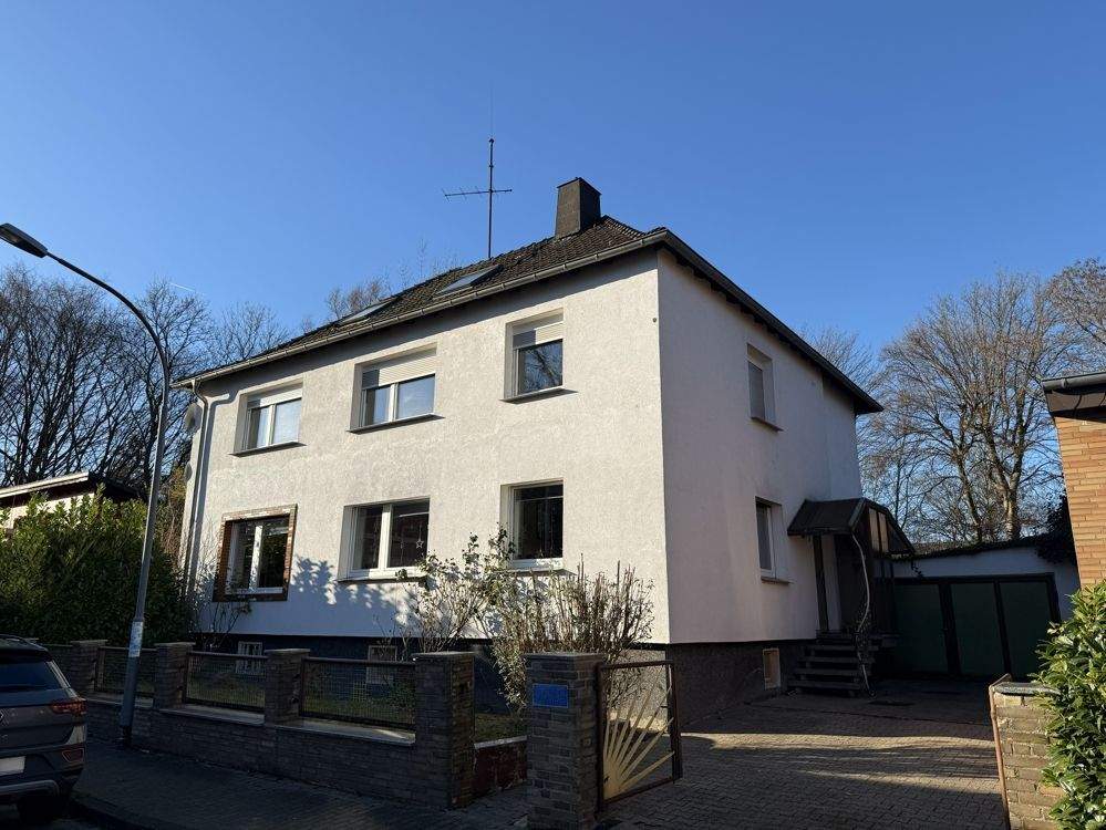 Thumbnail-Freistehendes Zweifamilienhaus mit großem Garten in Herne-Röhlinghausen!