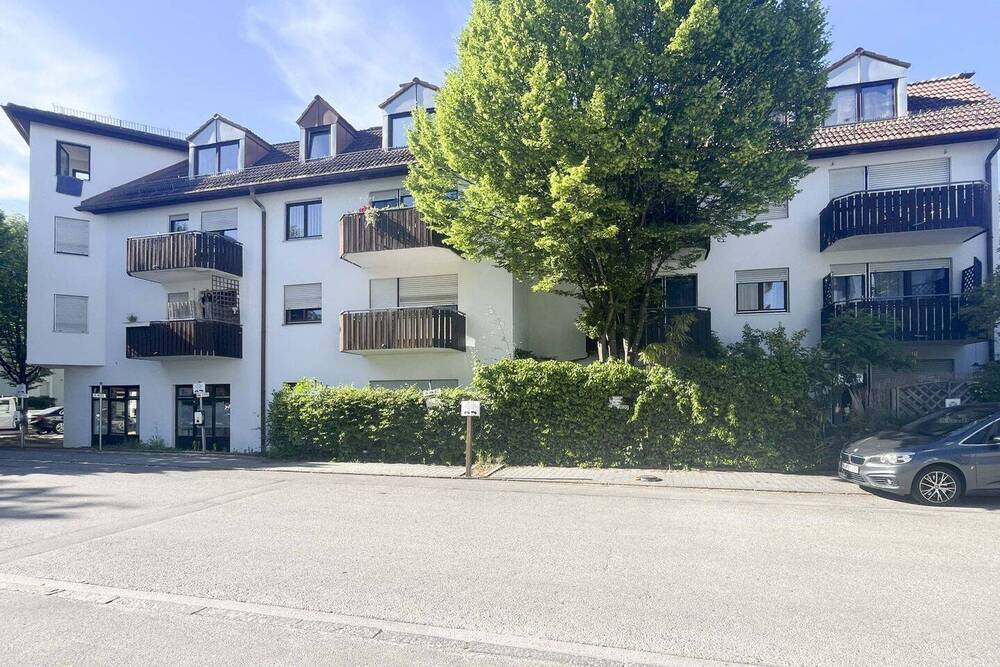 Thumbnail-Charmante 2-Zimmer-Wohnung mit Balkon und Freistellplatz, gut vermietet