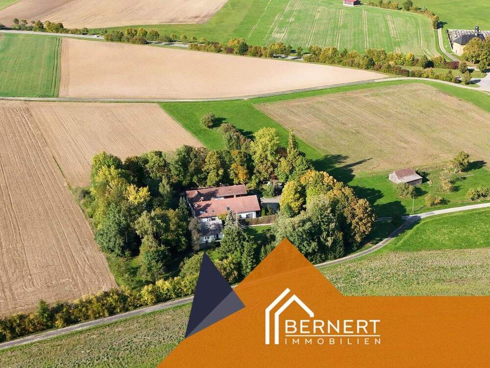 Thumbnail-Rarität: Großzügiges Anwesen in seltener Alleinlage - über 8.000 m² Grund mit zwei Wohnhäusern