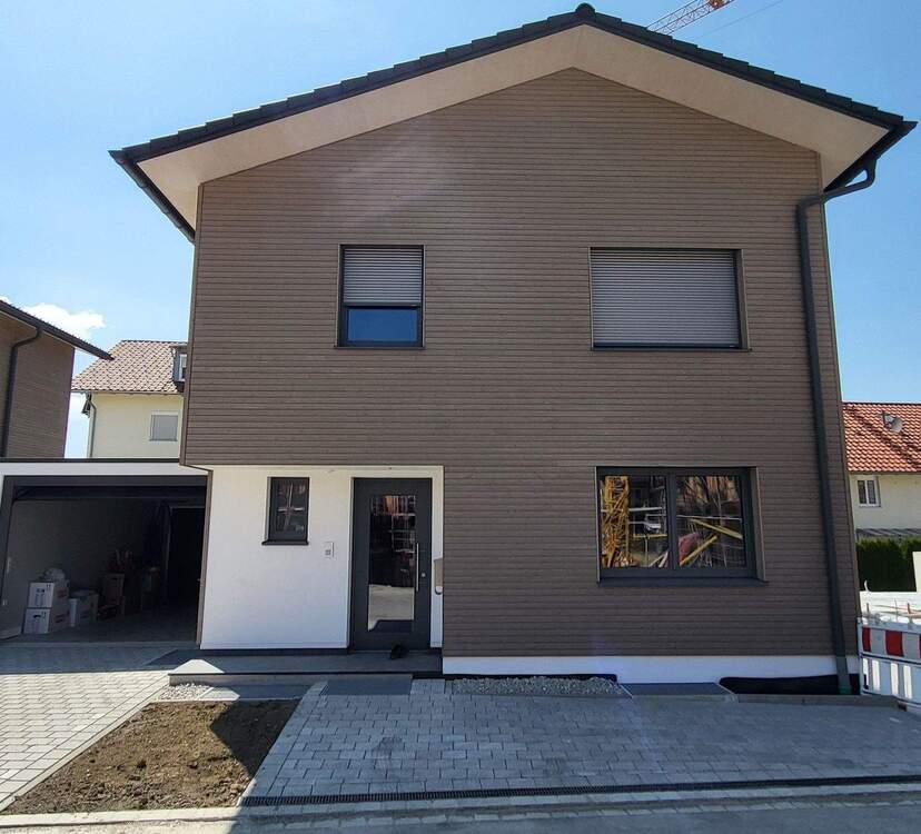 Thumbnail-Ihr neues Zuhause: Großzügiges Kettenhaus mit Familienkomfort