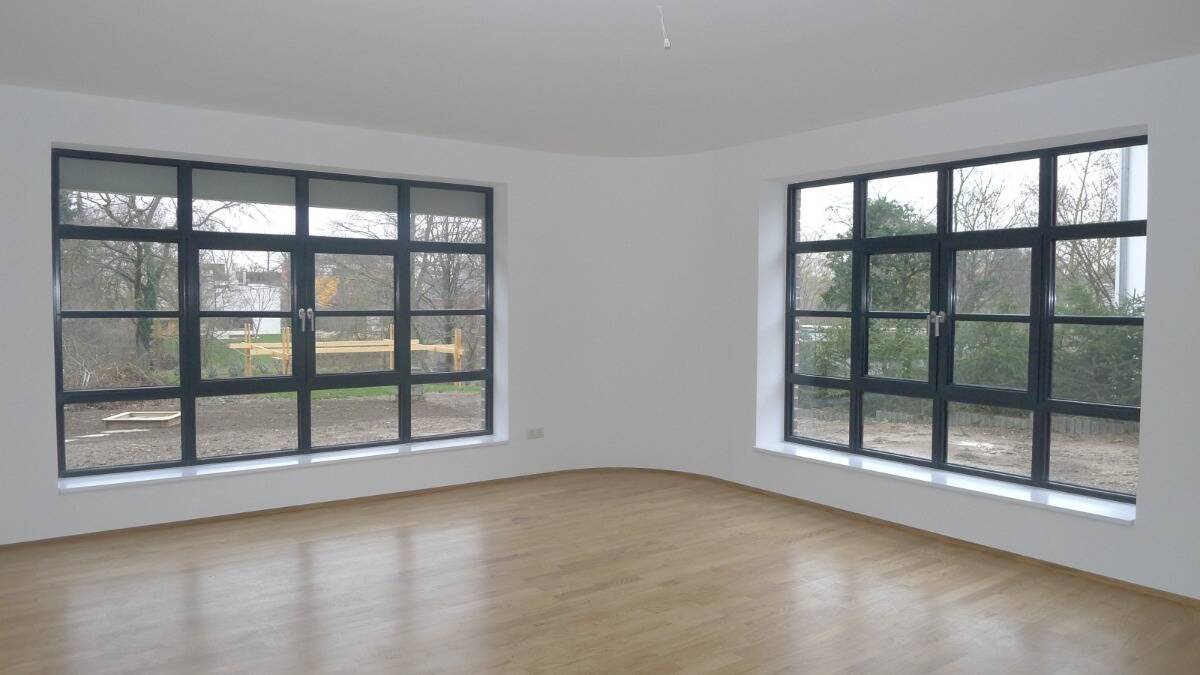 Thumbnail-Doppelhaushälfte, hochwertig, in Berlin -Zehlendorf am Waldrand zu verkaufen