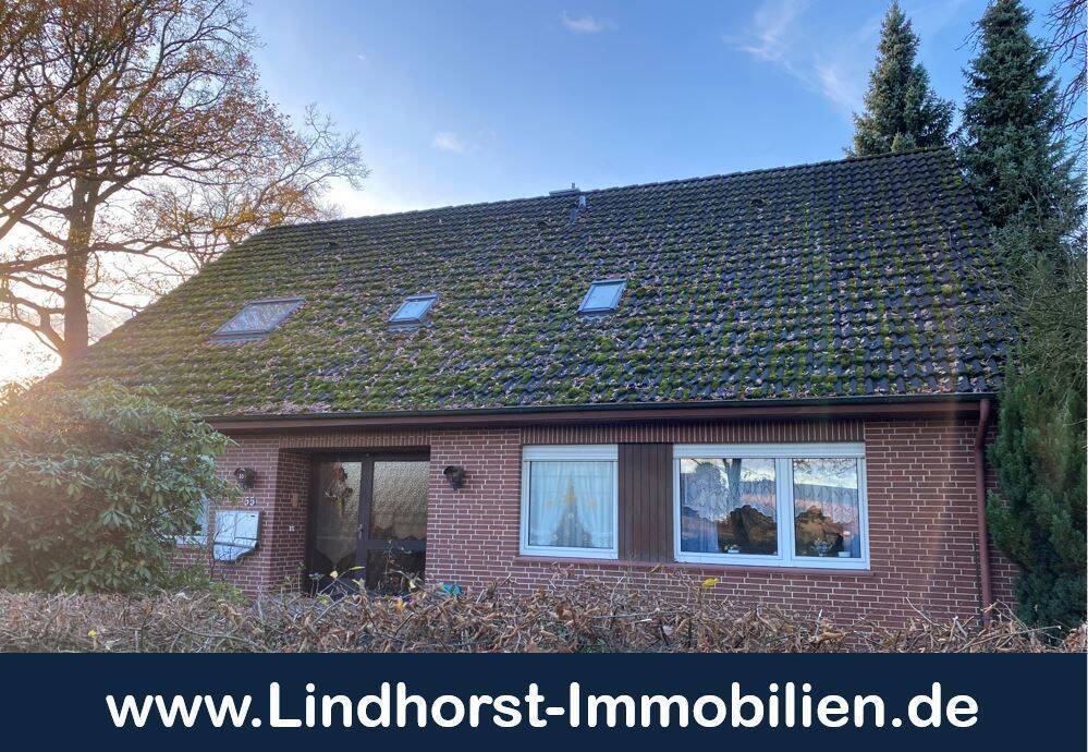 Thumbnail-Zweifamilienhaus auf 1015 m² großem Grundstück