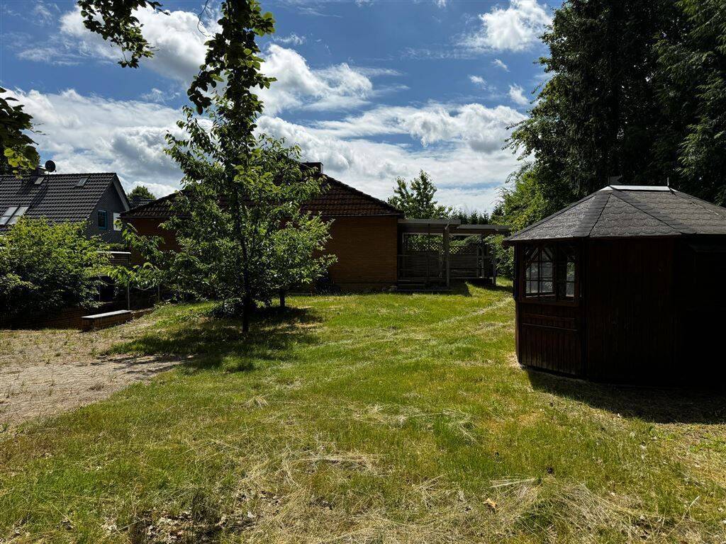 Thumbnail-PROVISIONSFREI! TOLLES BAUGRUNDSTÜCK FÜR 1 DOPPELHAUS ODER 2 EINFAMILIENHÄUSER IN HOLLENSTEDT