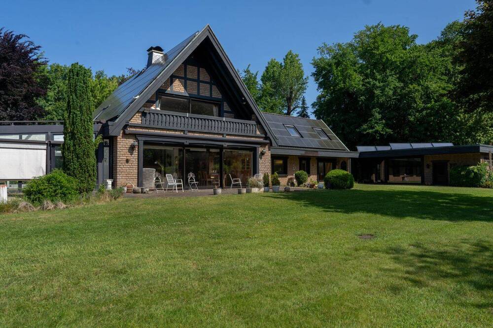 Thumbnail-Fachwerkromantik trifft Luxus Landhaus mit Schwimmhalle und Traumgarten