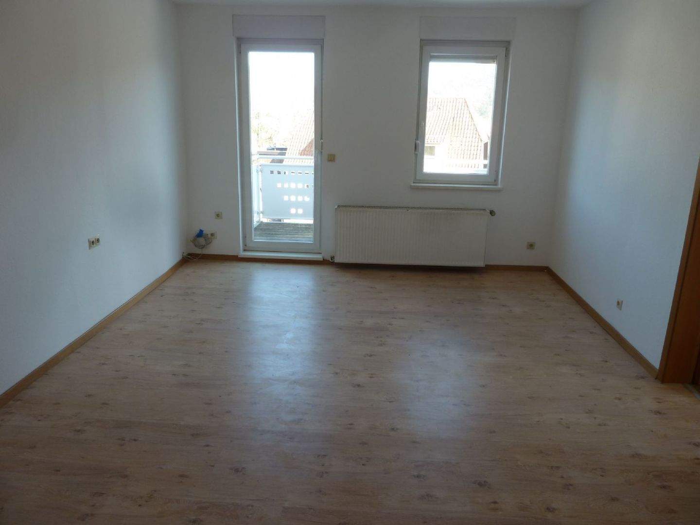 Thumbnail-Ansprechende 3 Zimmer Wohnung mit EBK, Balkon und Garten